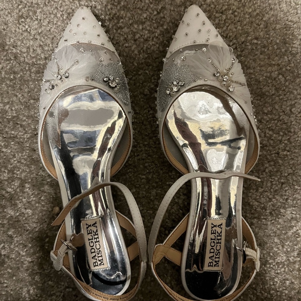 Badgley Mischka Bridal flats